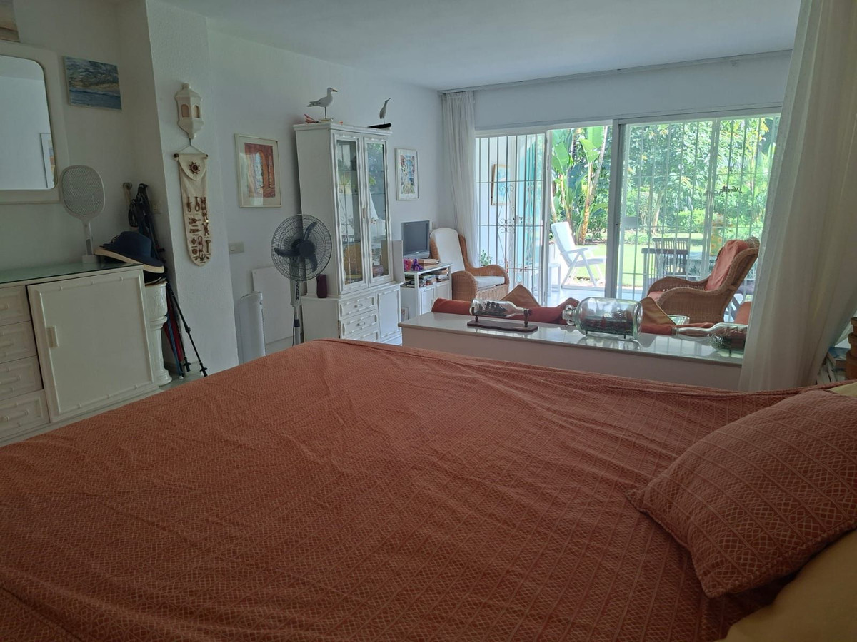 Appartement te koop in Miraflores | 1 slaapkamers H5150437