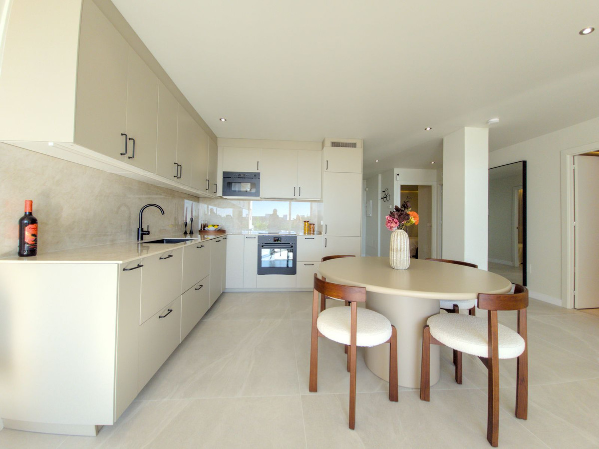Appartement te koop in Miraflores | 3 slaapkamers H5159407