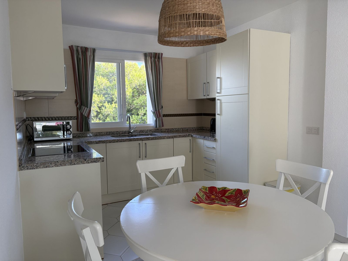 Appartement te koop in Miraflores | 2 slaapkamers H5209282