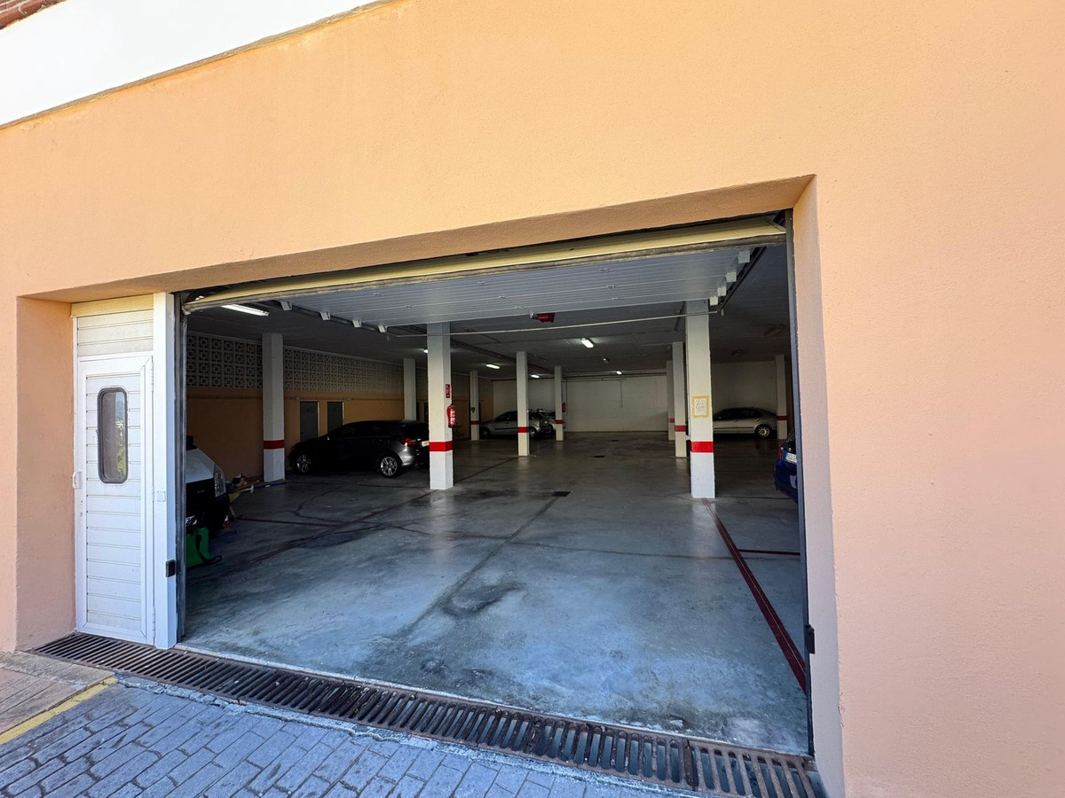 Appartement te koop in Miraflores | 3 slaapkamers H5225542