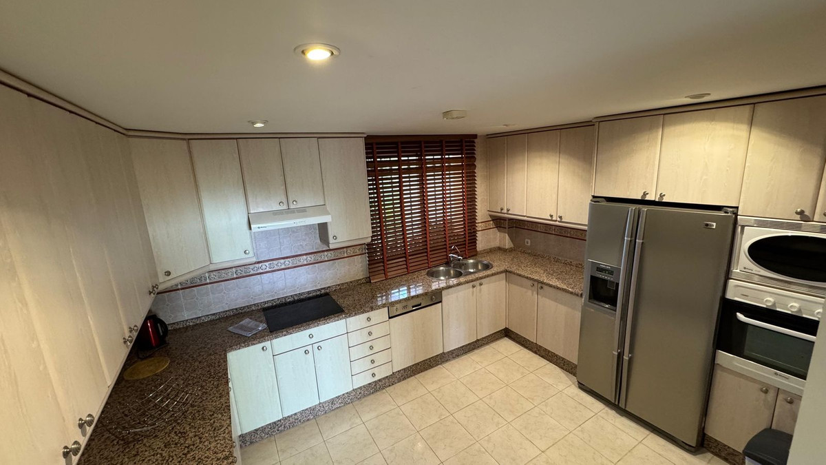 Appartement te koop in Miraflores | 3 slaapkamers H5225542