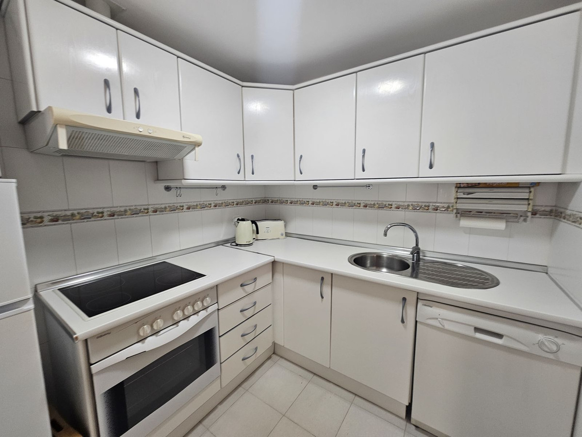 Appartement te koop in Miraflores | 2 slaapkamers H5227465