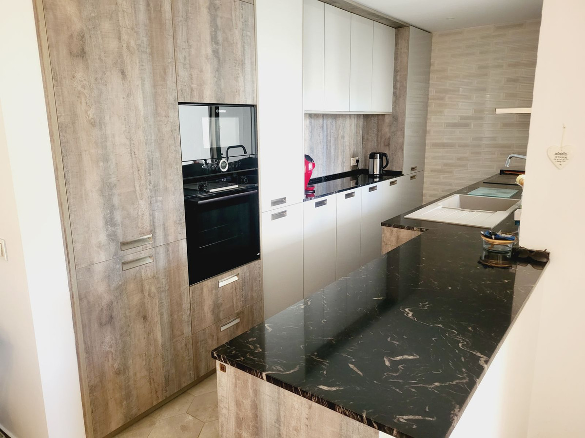 Penthouse te koop in Miraflores | 2 slaapkamers H5237455