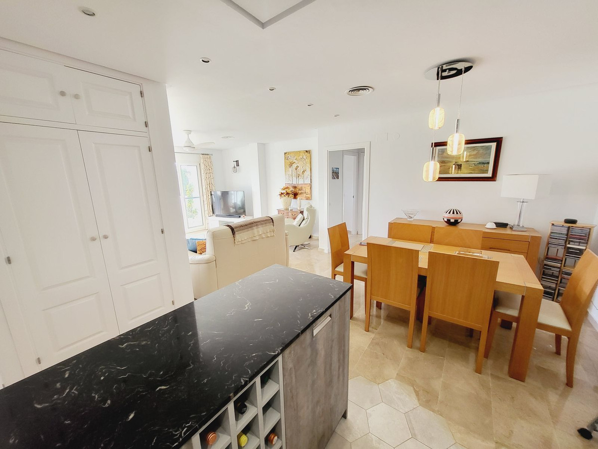 Penthouse te koop in Miraflores | 2 slaapkamers H5237455