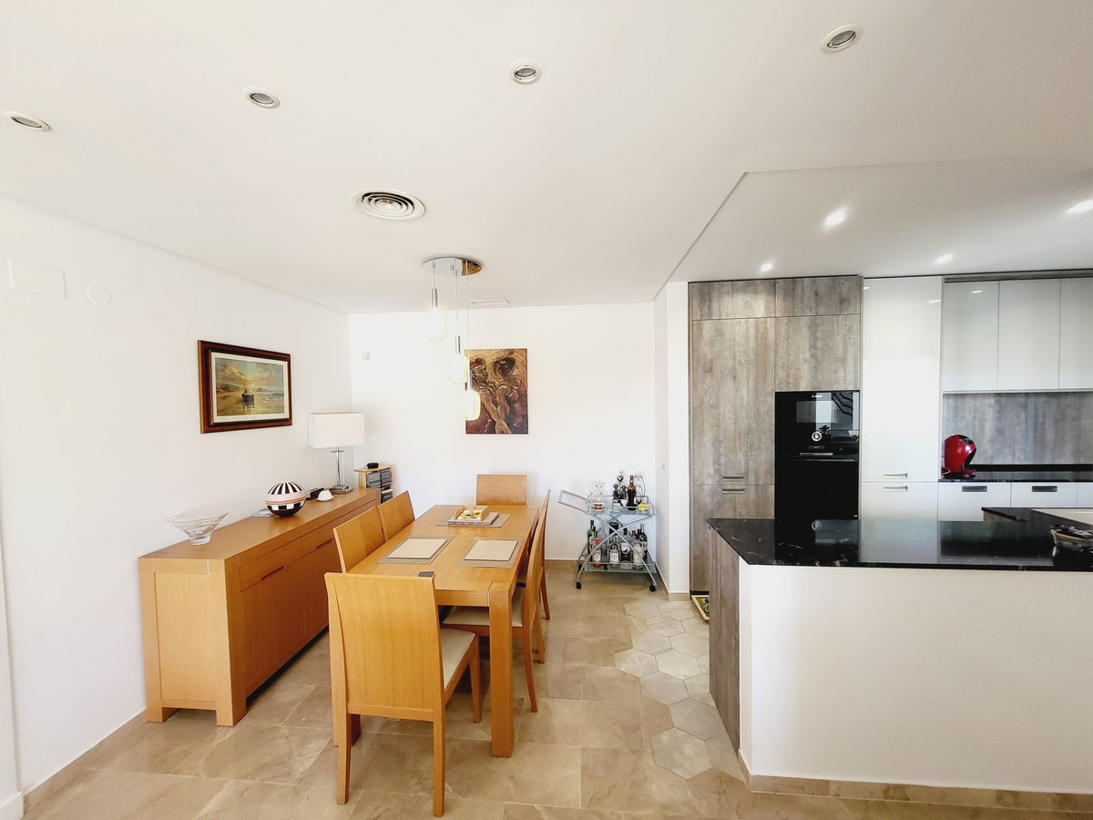 Penthouse te koop in Miraflores | 2 slaapkamers H5237455