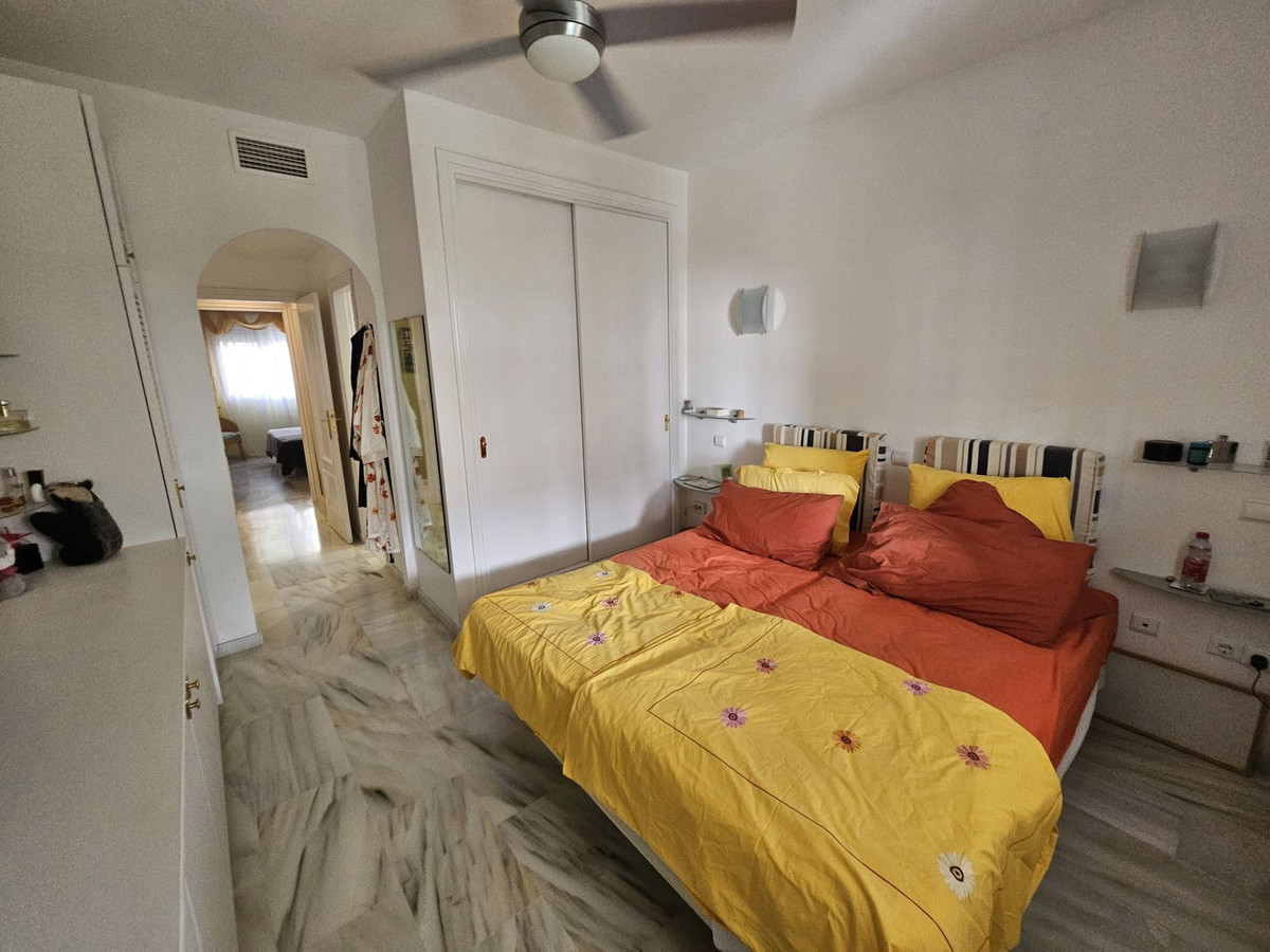 Appartement te koop in Miraflores | 3 slaapkamers H5247838