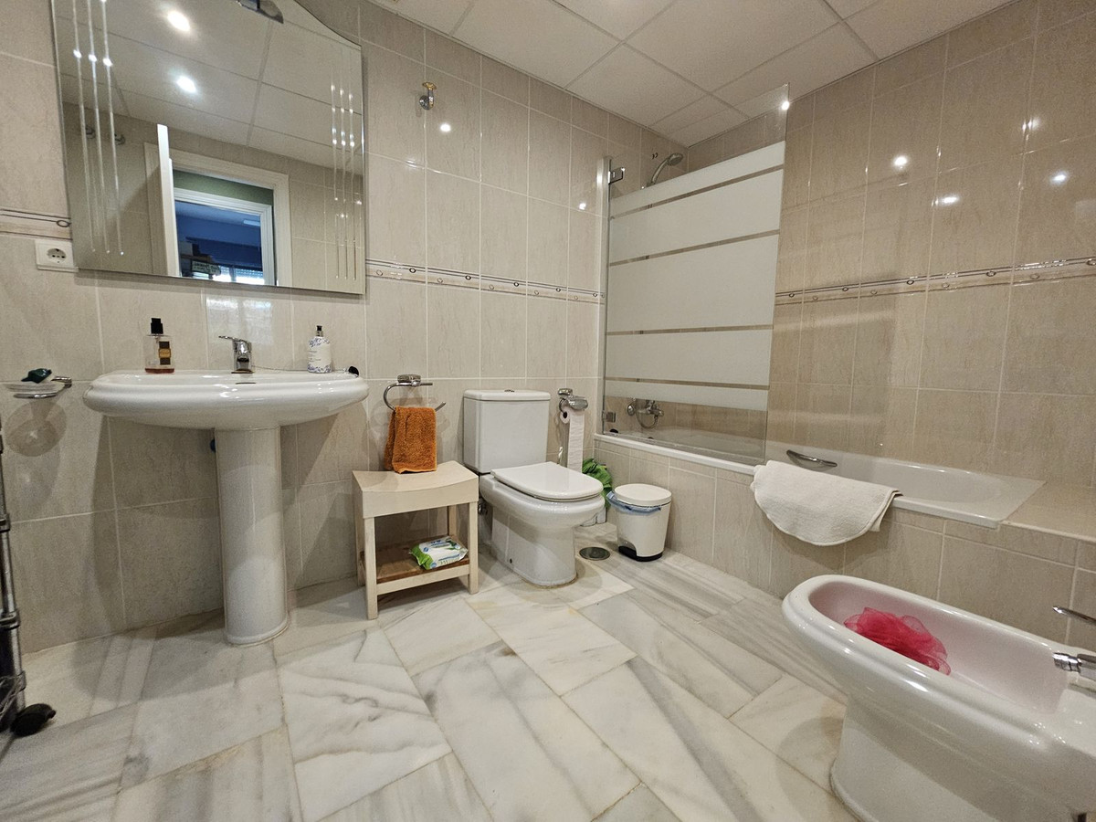 Appartement te koop in Miraflores | 3 slaapkamers H5247838