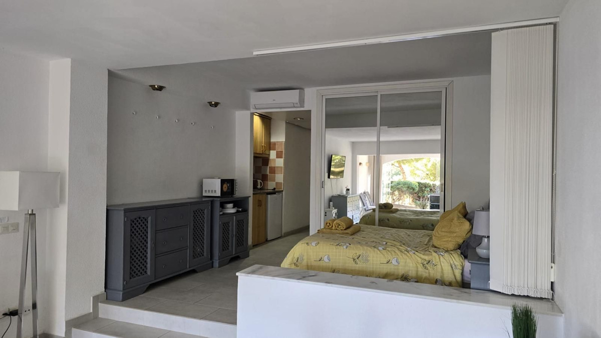 Appartement te koop in Miraflores | 0 slaapkamers H5249287