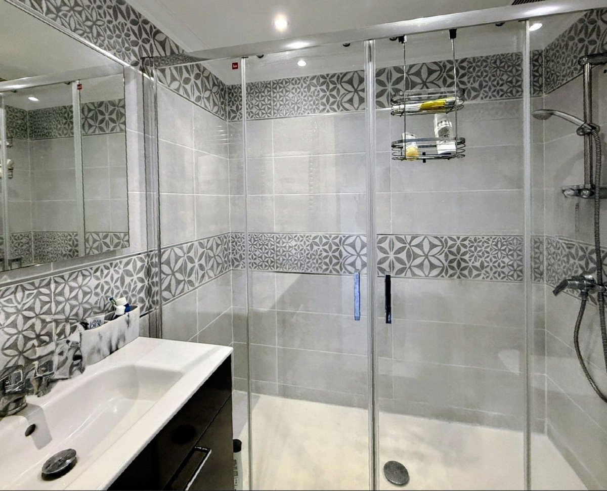 Appartement te koop in Miraflores | 2 slaapkamers H5255995