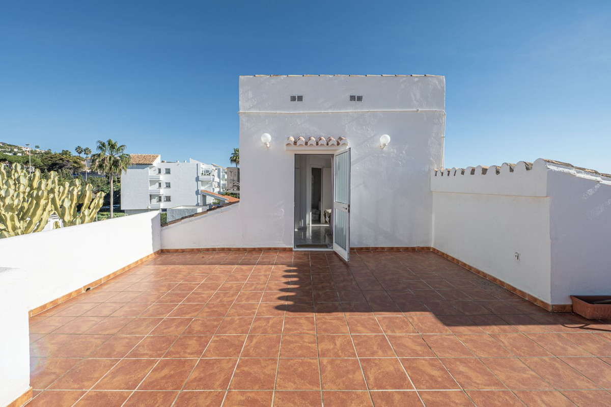 Huis te koop in Miraflores | 3 slaapkamers H5306635