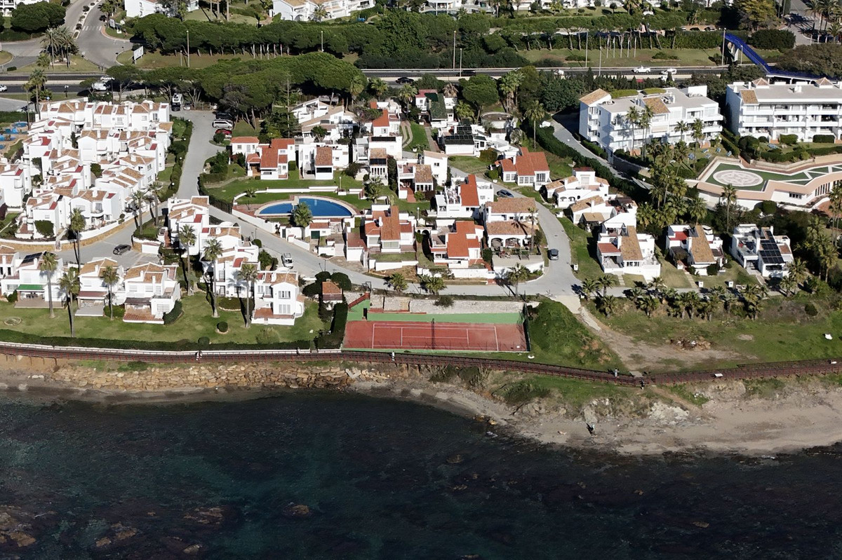 Huis te koop in Miraflores | 3 slaapkamers H5306635