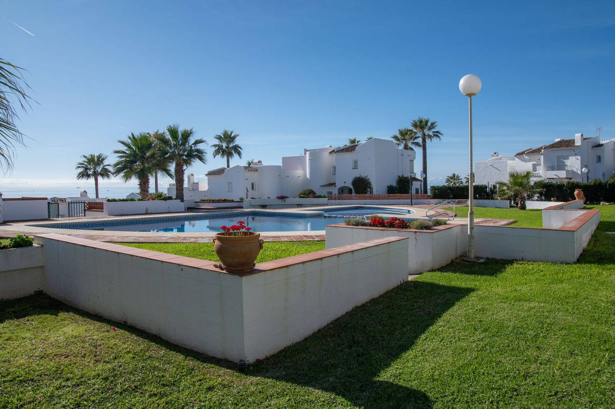 Huis te koop in Miraflores | 3 slaapkamers H5306635