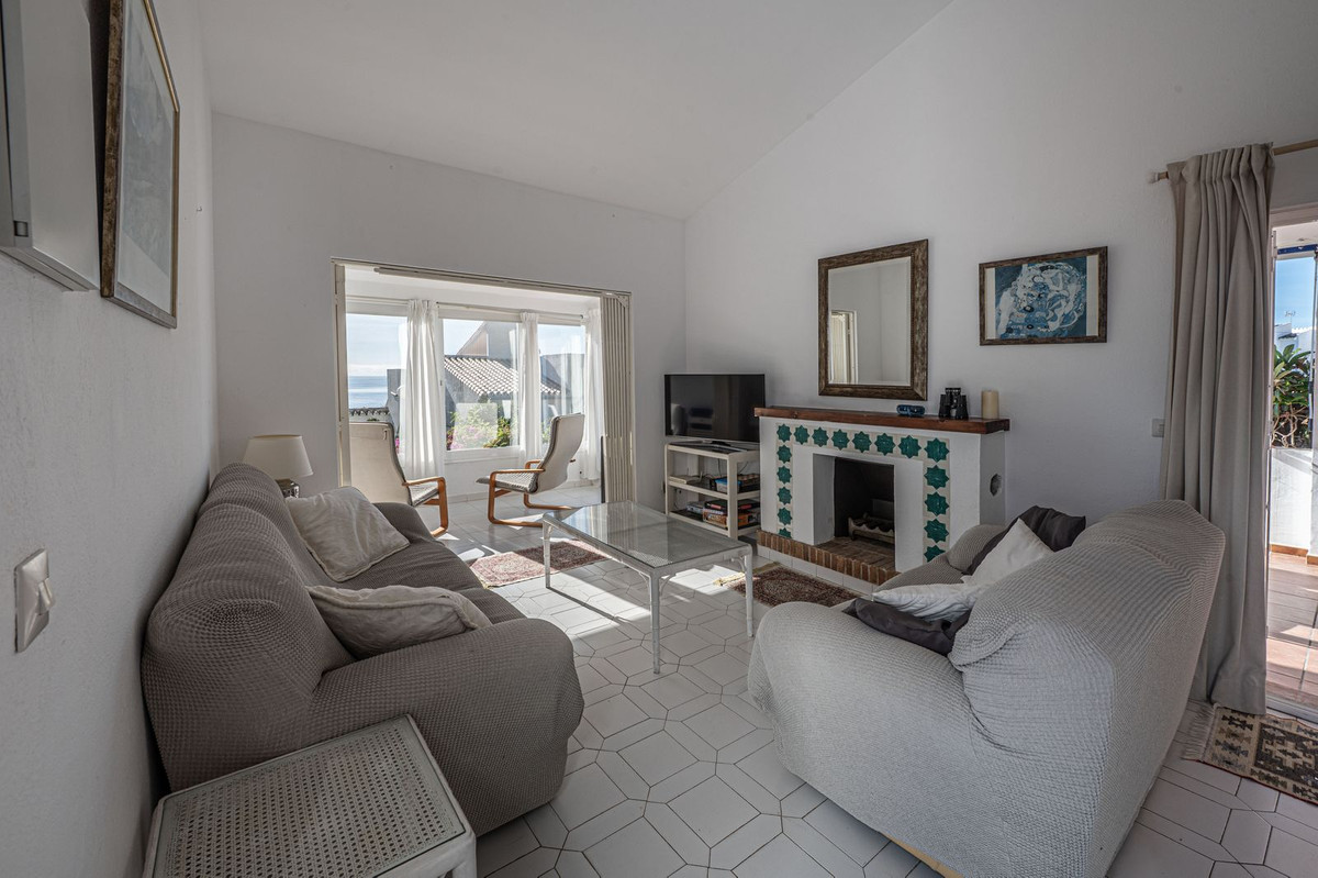 Huis te koop in Miraflores | 3 slaapkamers H5306635