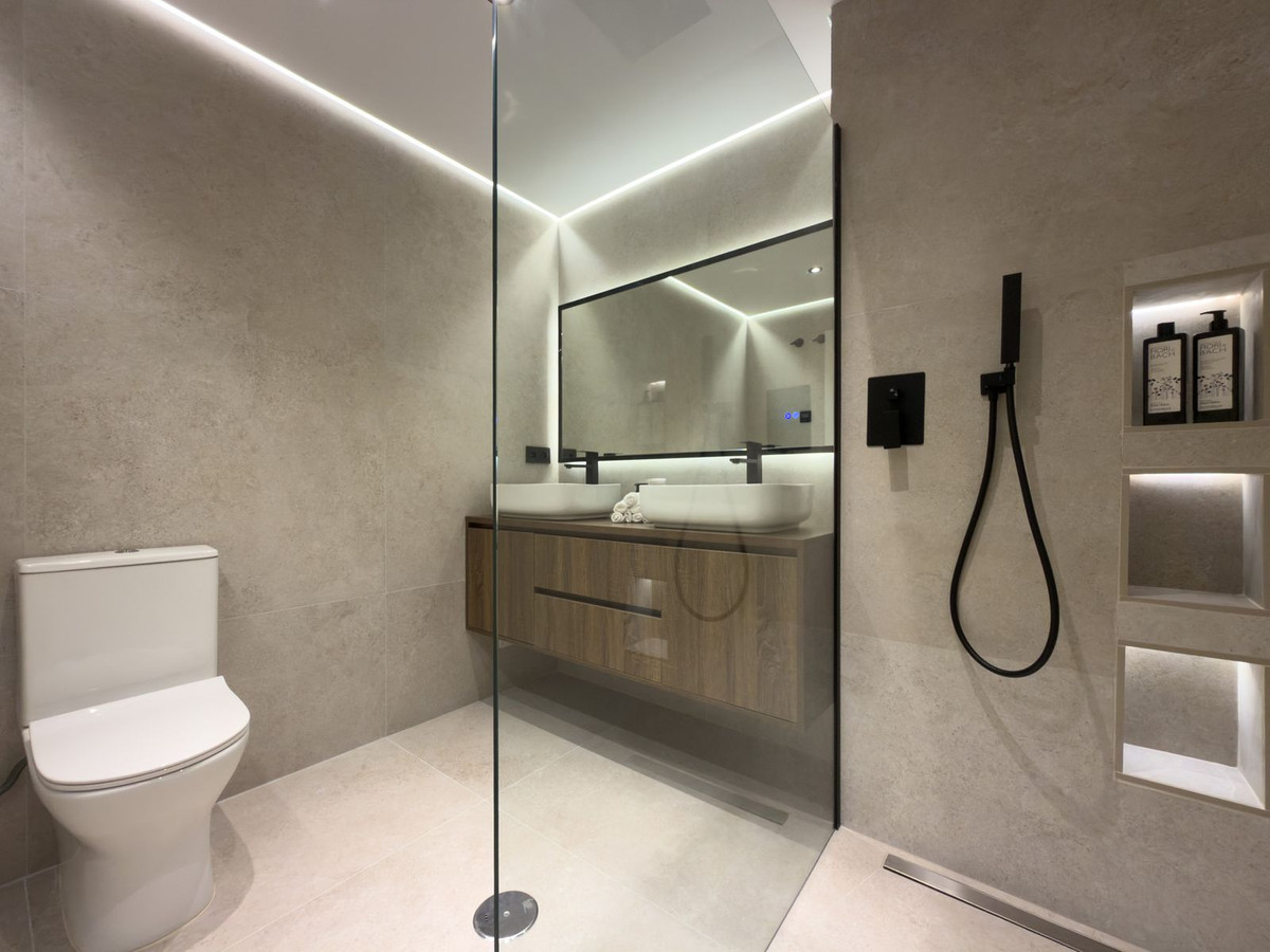 Appartement te koop in Miraflores | 3 slaapkamers H5316571