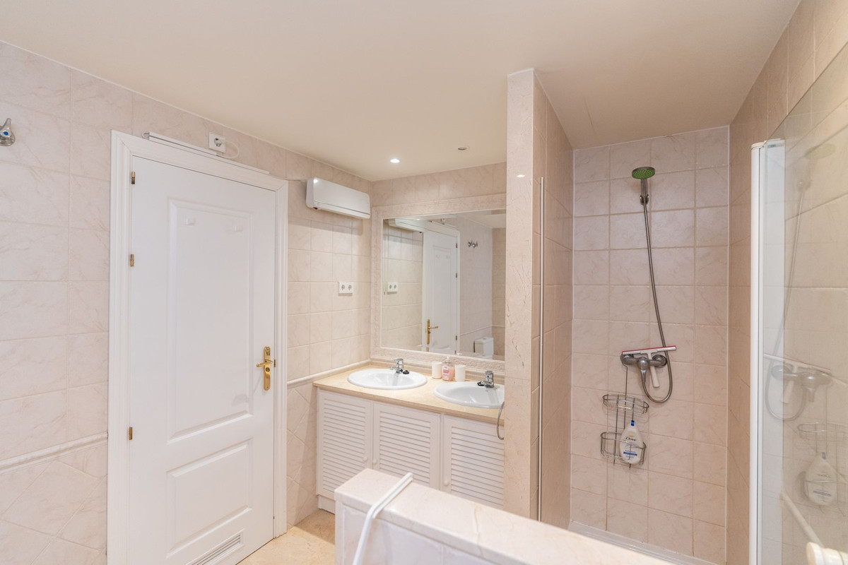 Appartement te koop in Miraflores | 2 slaapkamers H5362081
