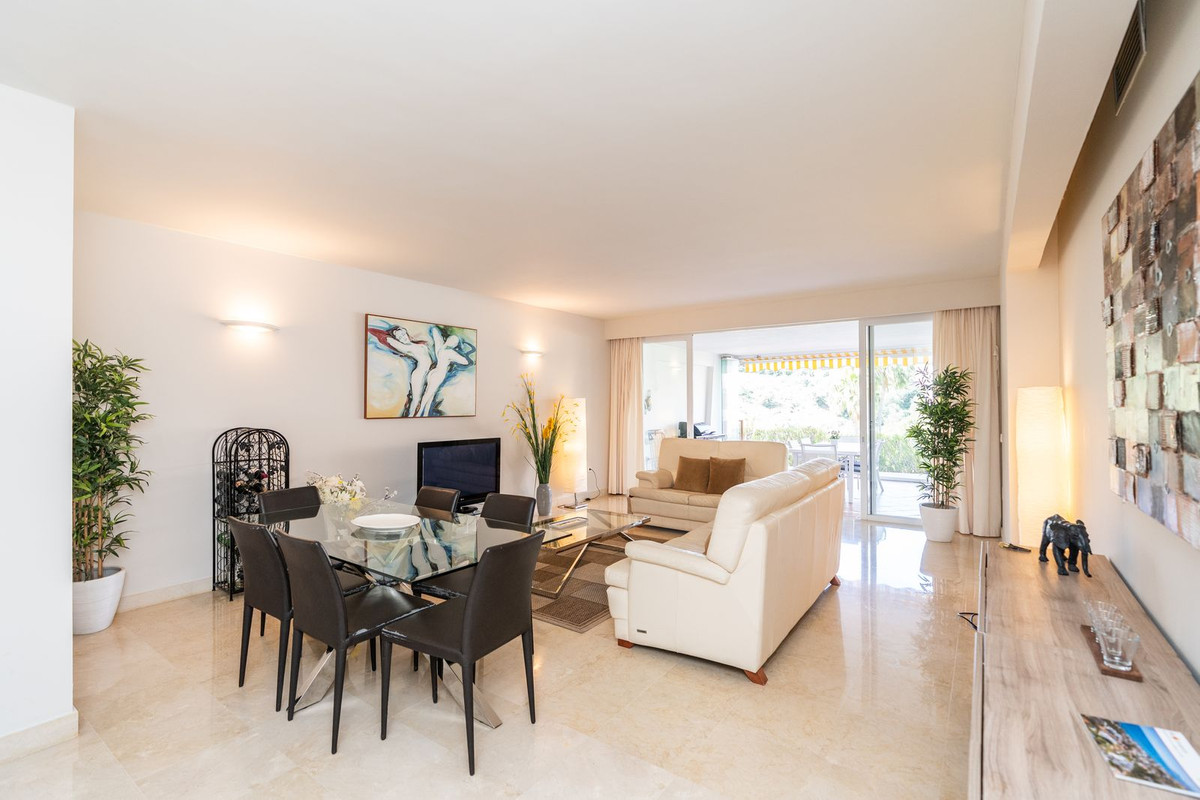 Appartement te koop in Miraflores | 2 slaapkamers H5362081