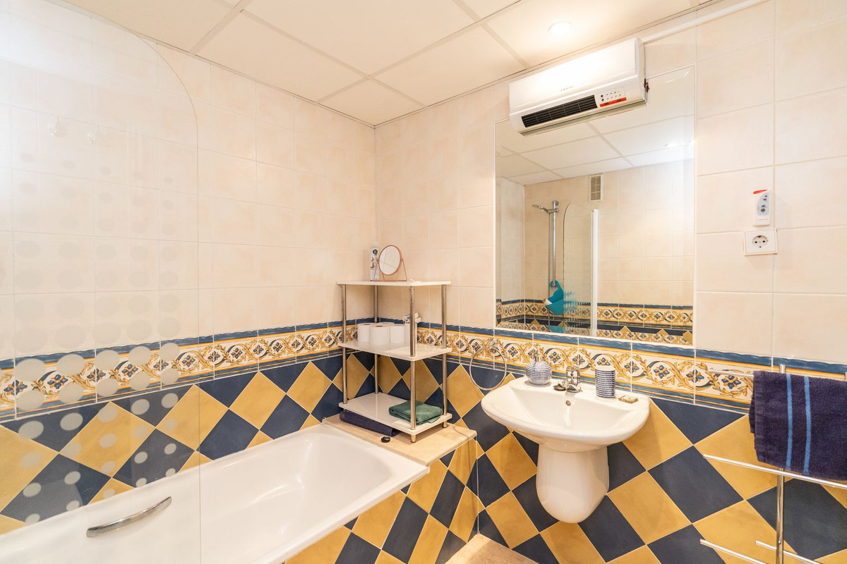 Appartement te koop in Miraflores | 2 slaapkamers H5362081