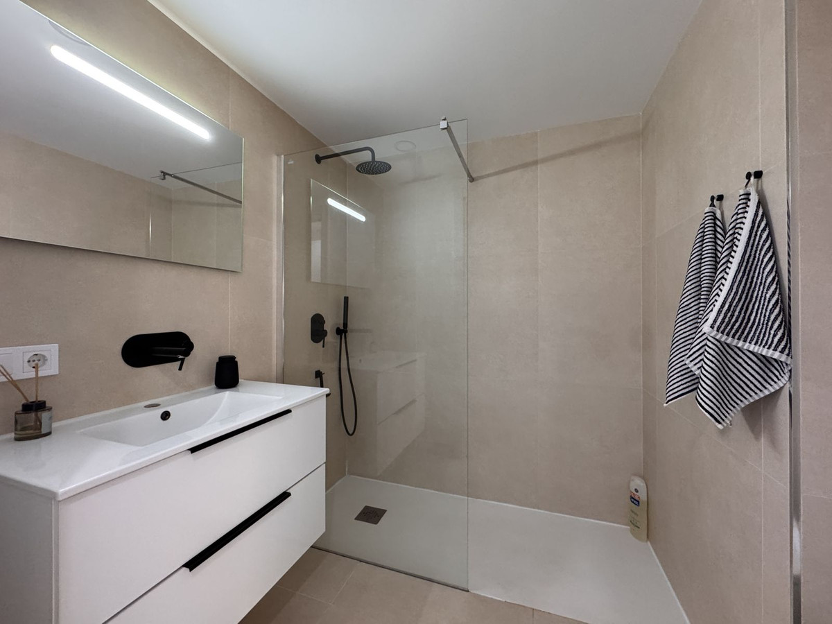 Appartement te koop in Miraflores | 2 slaapkamers H5517553
