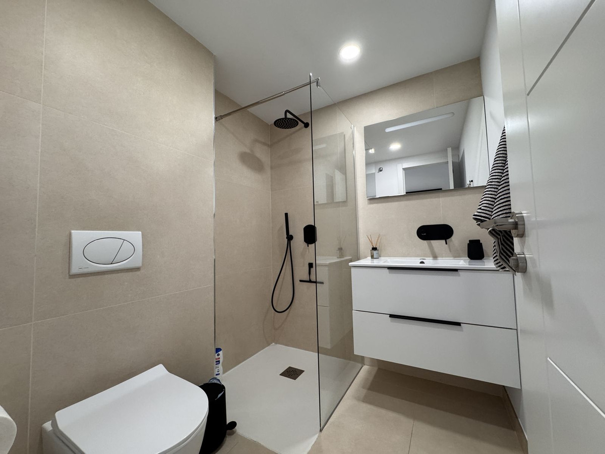 Appartement te koop in Miraflores | 2 slaapkamers H5517553
