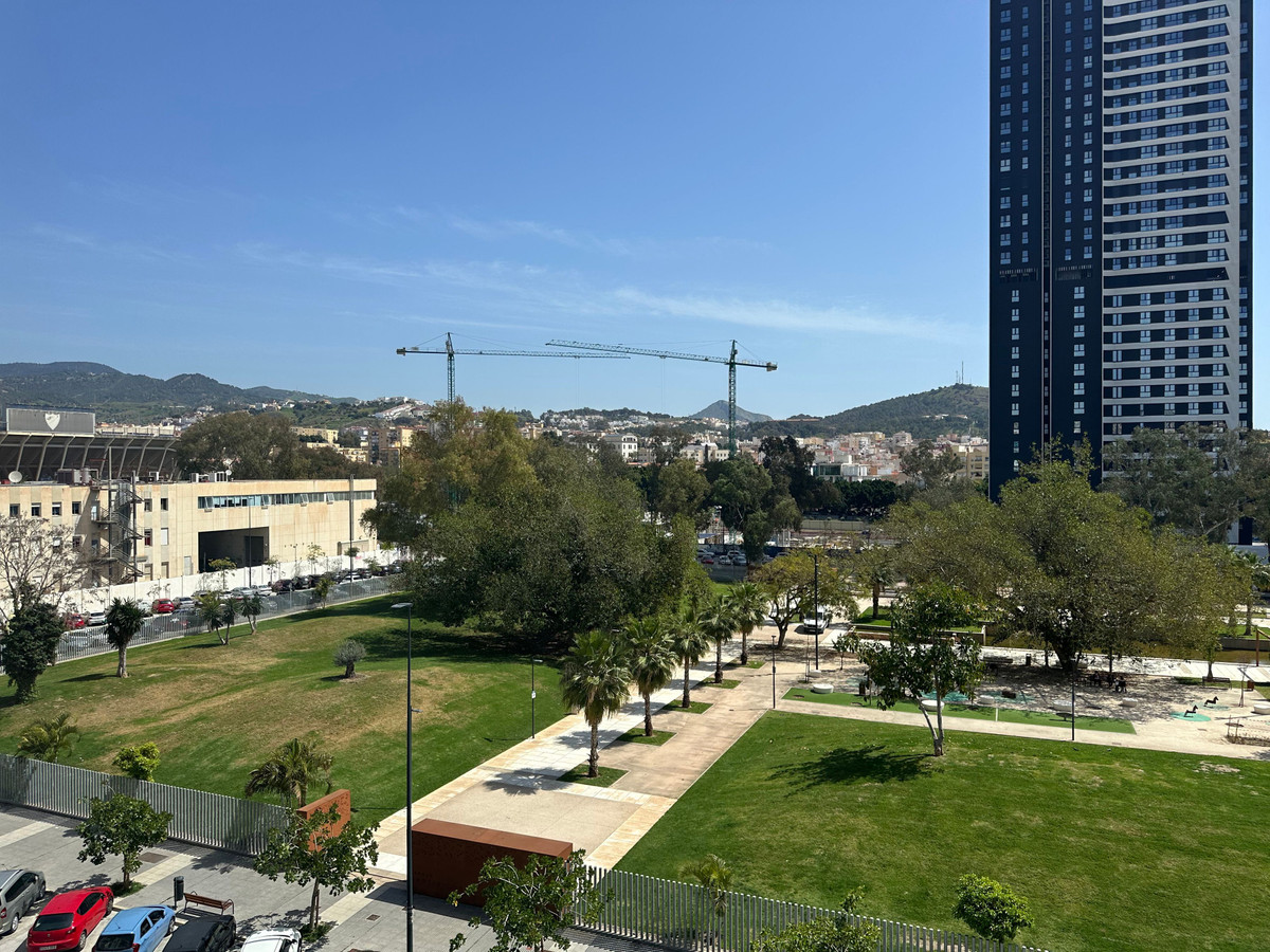 Appartement te koop in Málaga | 3 slaapkamers H5013991