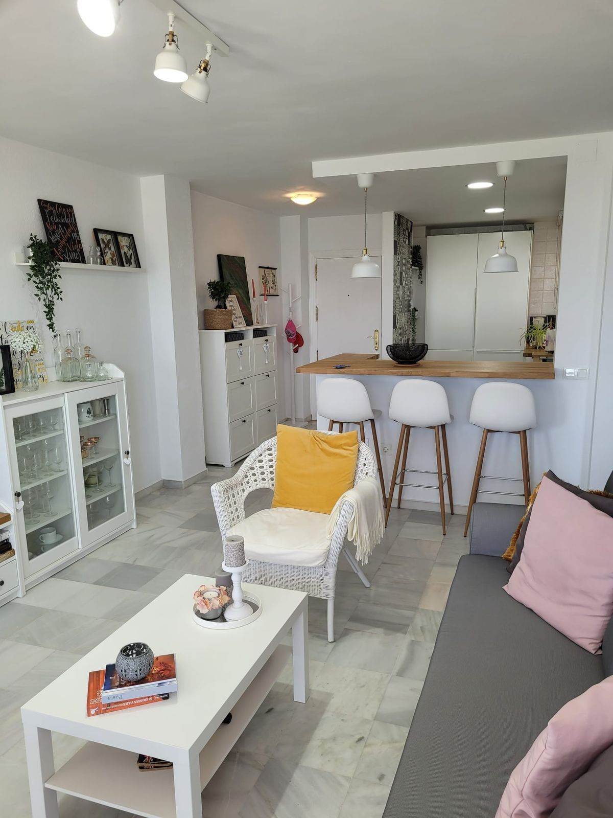 Appartement te koop in San Luis de Sabinillas | 2 slaapkamers H5073241