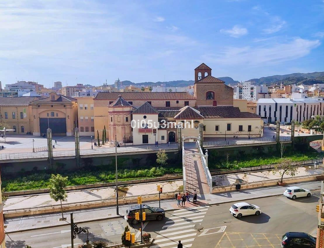 Appartement te koop in Málaga | 4 slaapkamers H5074600