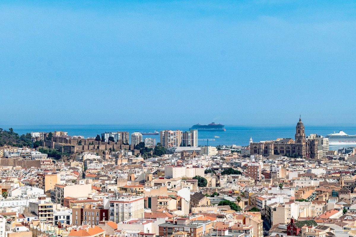 Appartement te koop in Málaga | 3 slaapkamers H5076703