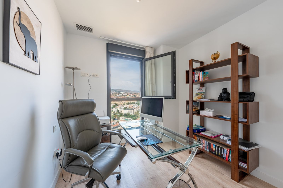 Appartement te koop in Málaga | 3 slaapkamers H5076703
