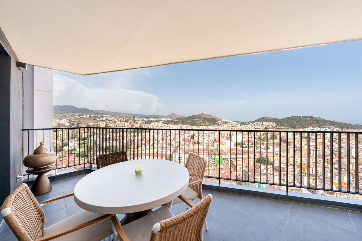 Appartement te koop in Málaga | 3 slaapkamers H5076703