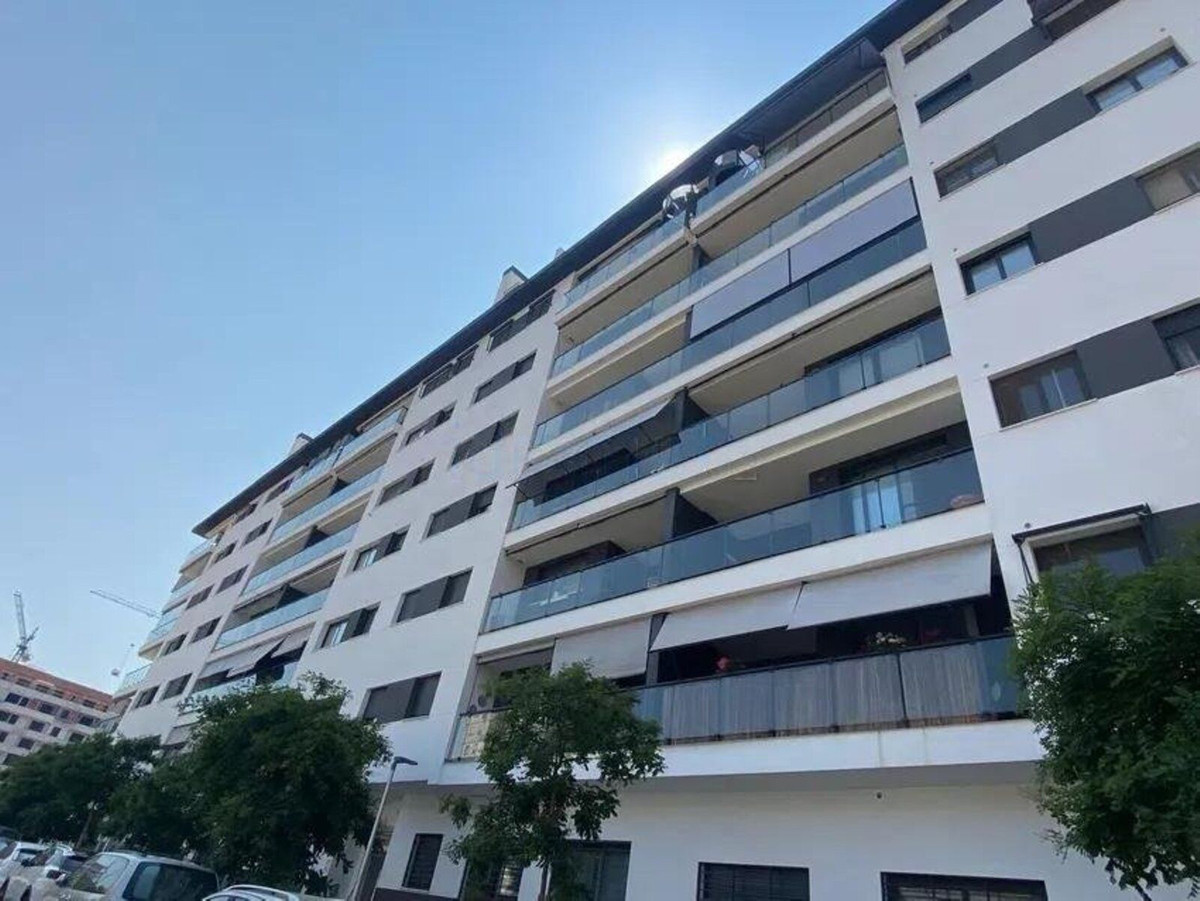 Appartement te koop in Málaga | 4 slaapkamers H5078860