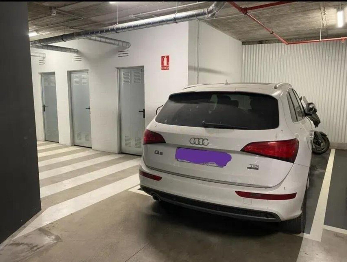 Appartement te koop in Málaga | 4 slaapkamers H5078860
