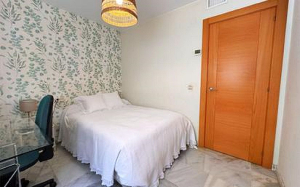Appartement te koop in Málaga | 4 slaapkamers H5111671