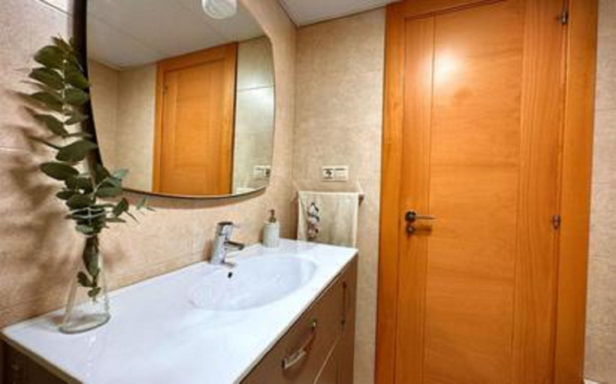 Appartement te koop in Málaga | 4 slaapkamers H5111671