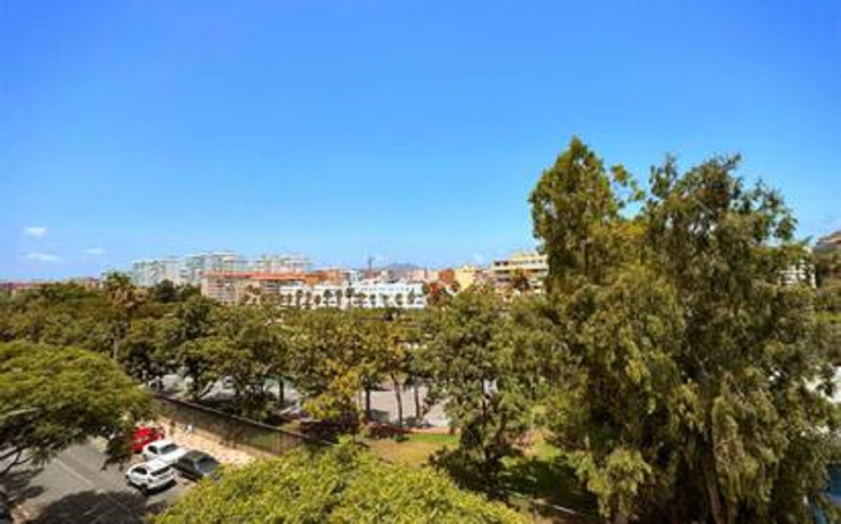 Appartement te koop in Málaga | 4 slaapkamers H5111671