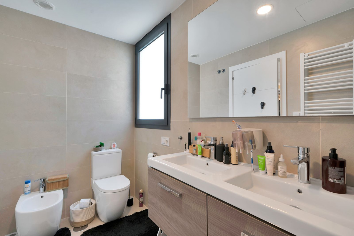 Property main view 44