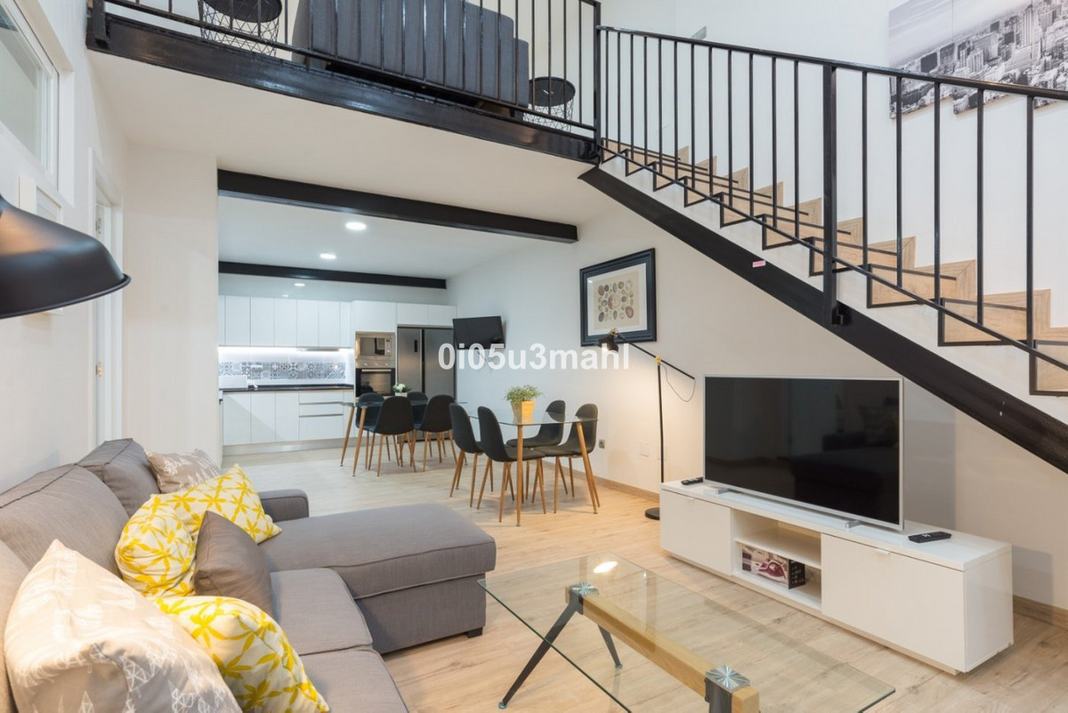 Duplex te koop in Málaga | 3 slaapkamers H5325970