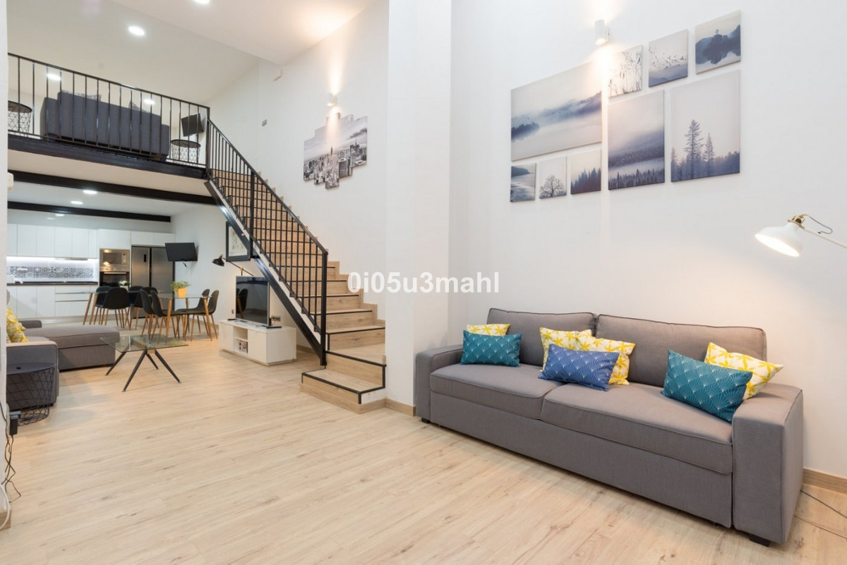 Duplex te koop in Málaga | 3 slaapkamers H5325970