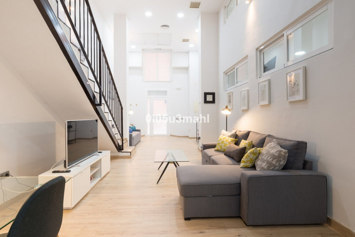 Duplex te koop in Málaga | 3 slaapkamers H5325970