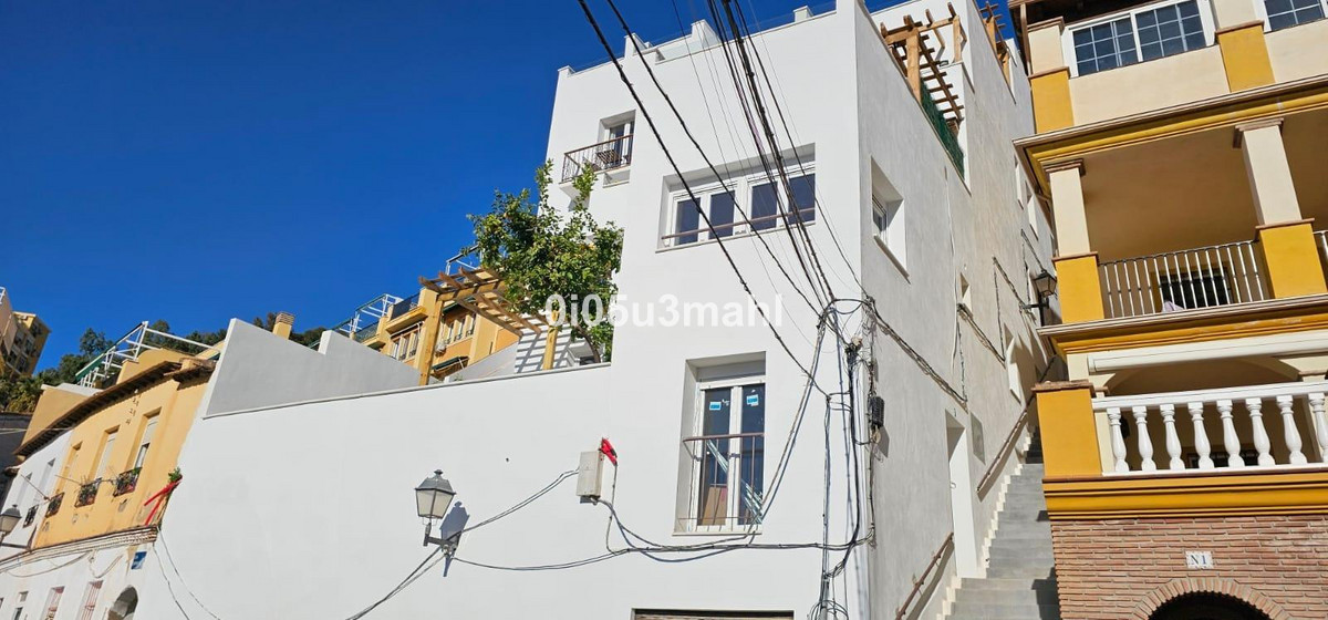 Appartement te koop in Málaga | 4 slaapkamers H5328376