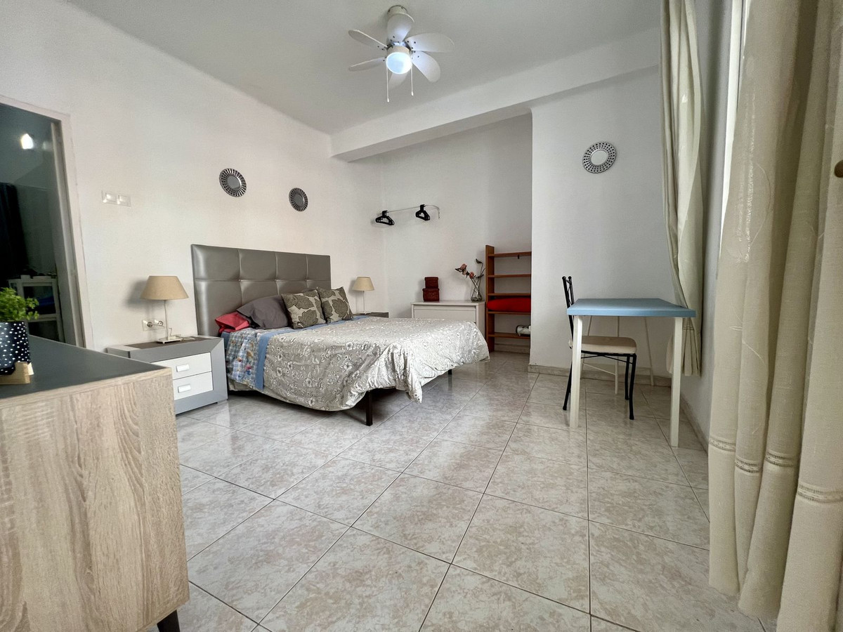 Appartement te koop in Málaga | 4 slaapkamers H5353405