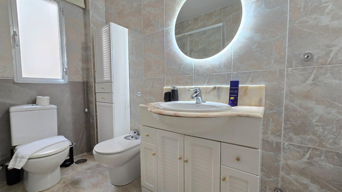 Appartement te koop in Málaga | 4 slaapkamers H5356756