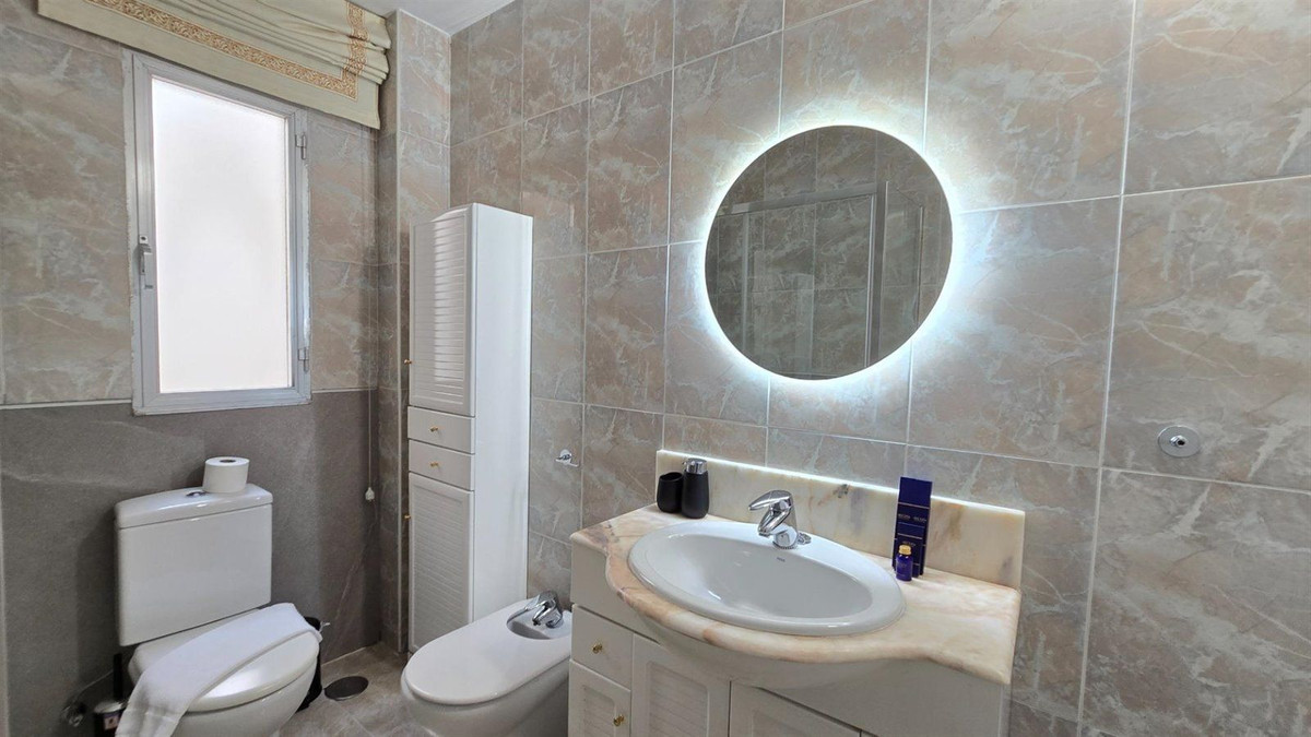 Appartement te koop in Málaga | 4 slaapkamers H5356756