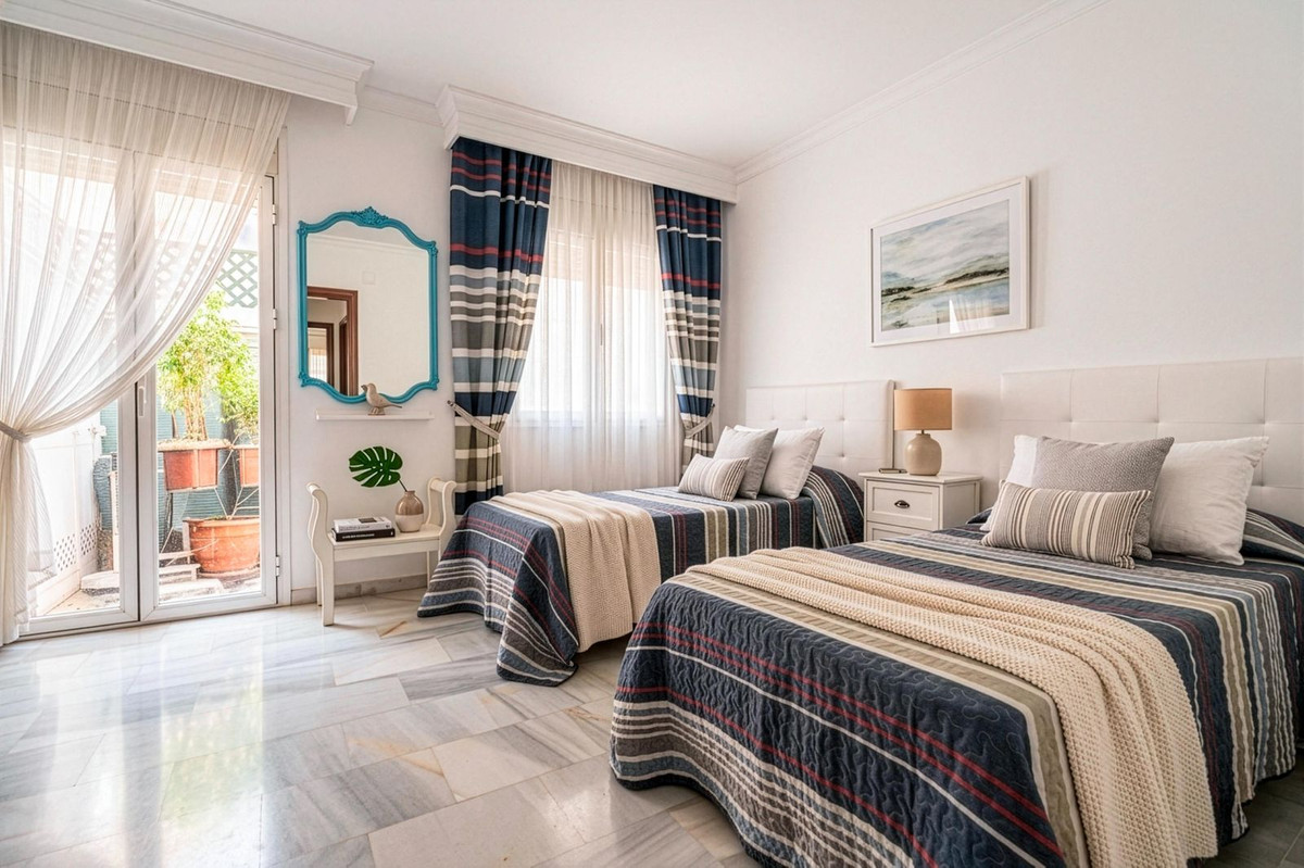 Appartement te koop in Málaga | 4 slaapkamers H5361487