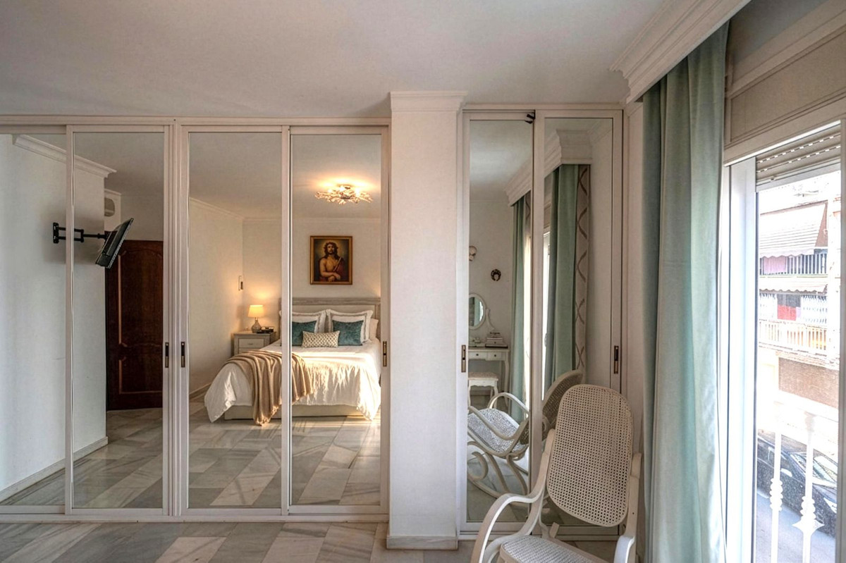 Appartement te koop in Málaga | 4 slaapkamers H5361487