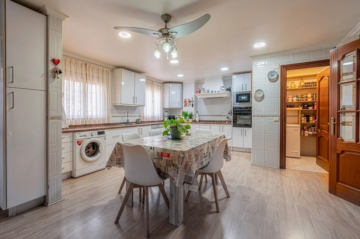 Appartement te koop in Málaga | 4 slaapkamers H5361487