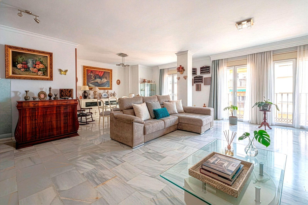 Appartement te koop in Málaga | 4 slaapkamers H5361487