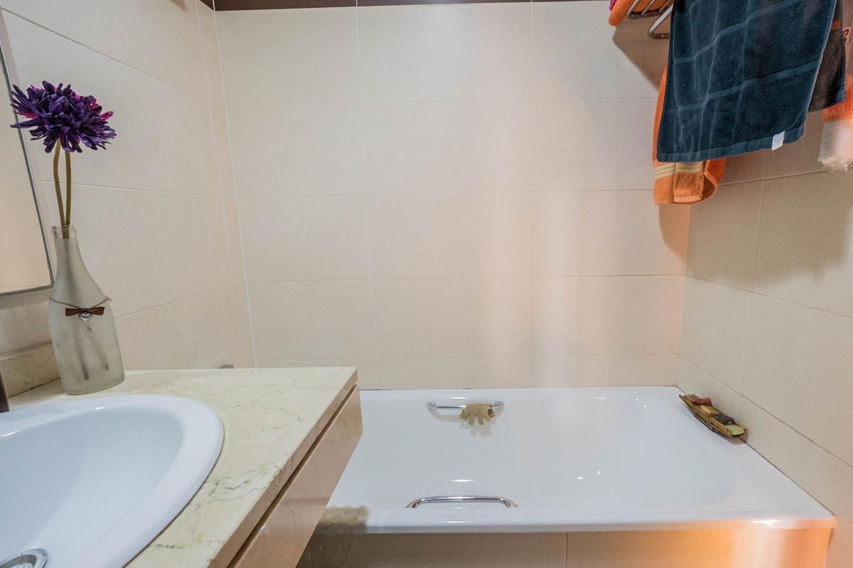 Vrijstaande Villa te koop in Málaga | 2 slaapkamers H5408149