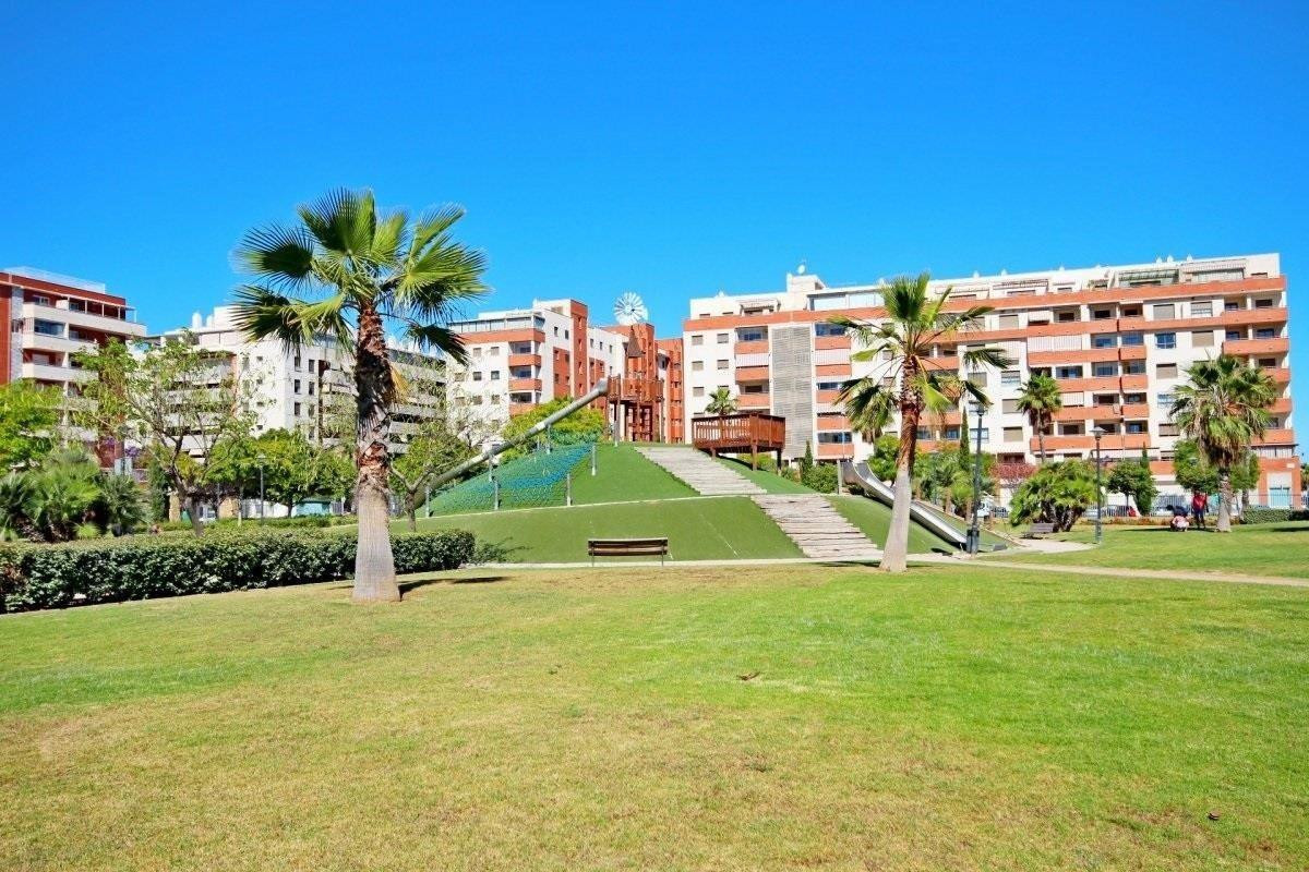 Appartement te koop in Málaga | 3 slaapkamers H5408167