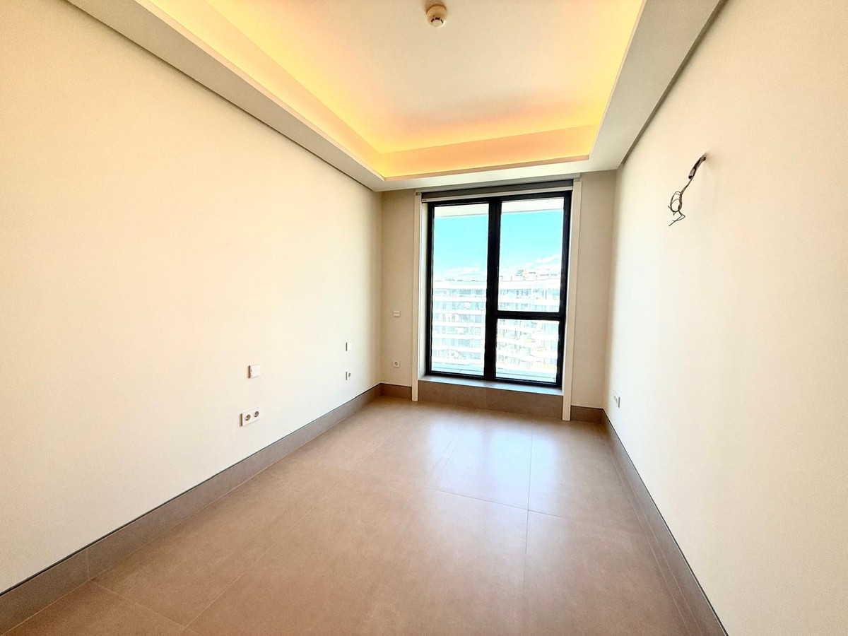 Appartement te koop in Málaga | 3 slaapkamers H5412355