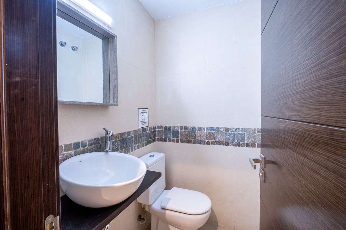 Huis te koop in Estepona | 4 slaapkamers H5452294